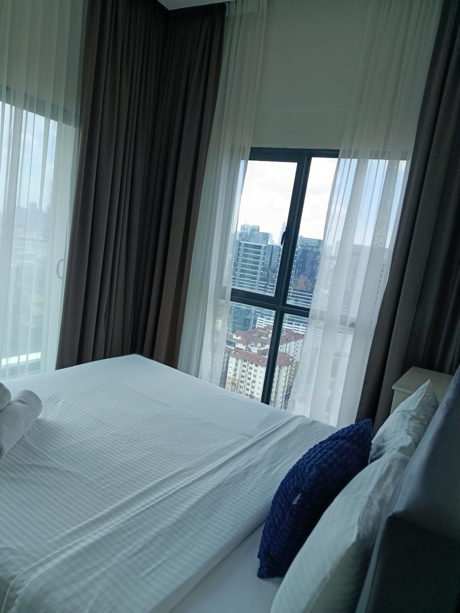 קואלה לומפור Reizz Residence By Nexus Suites חדר תמונה